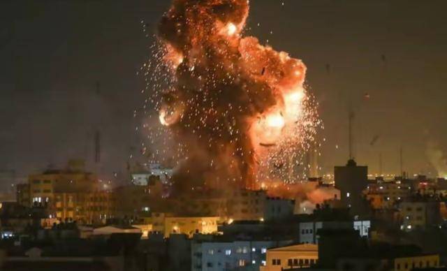 悲壮一刻：伊朗空军在这一夜开始全军覆没