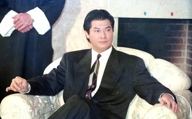 ����������ͷ̫���ѹ�֣����Ը��30������ū