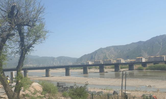 8�׿��ġ�ϸ�����������й����İ���ĳ����ڣ�