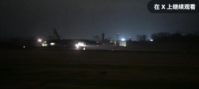 可携逾30吨武器B-52深夜起飞袭伊朗 画面公布 可携逾30吨武器B-52深夜起飞袭伊朗 画面公布