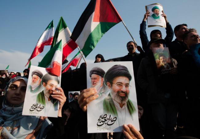 伊朗一手烂牌 为何能动摇美以主动权? 伊朗一手烂牌 为何能动摇美以主动权?