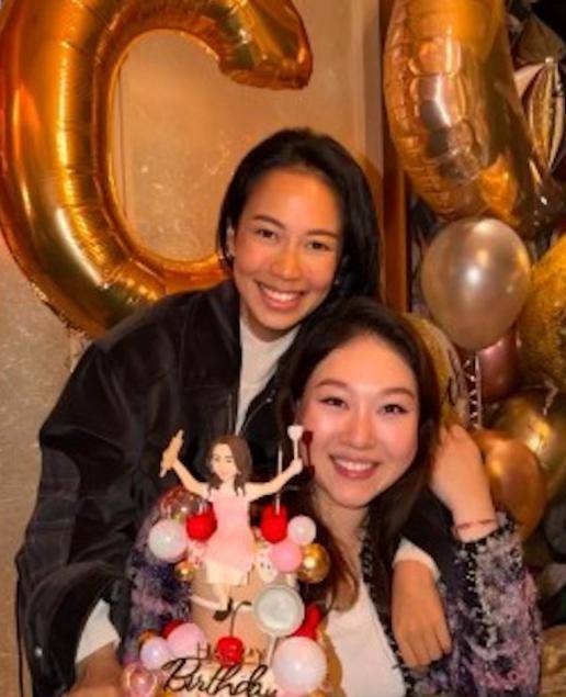 ����ϼ��ŮЯ�������࣬δ������̫����