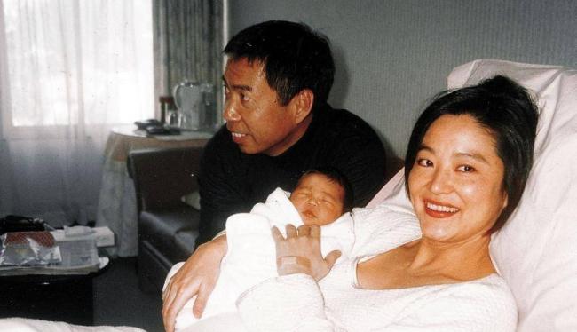 ����ϼ��ŮЯ�������࣬δ������̫����