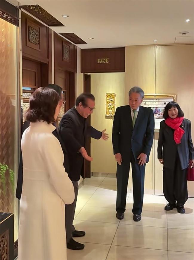 49���̷��ߵ��ݻ��ɽ�ɼͷ򣬴��Ų�������