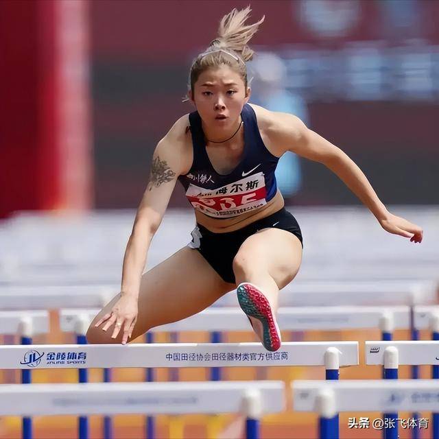 丢脸丢到国外！F1官方没给吴艳妮一丝体面