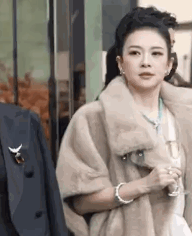 章子怡和唐嫣 人到中年幸不幸福都在脸上 章子怡和唐嫣 人到中年幸不幸福都在脸上