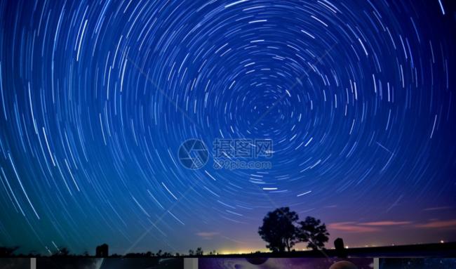 ����������ǲ�ɫ��  ����21�Ŵ�����ʵ����