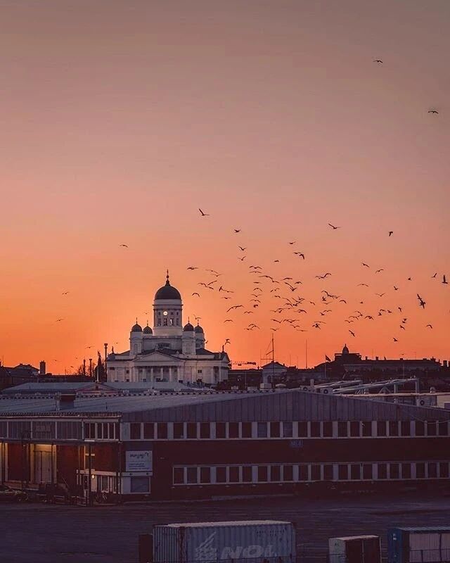 蝉联8年世界最幸福国家，却也是最不快乐的国家