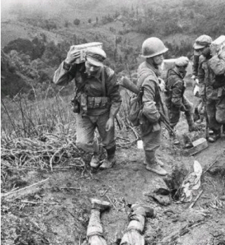 越战邓小平精算后才派兵18天 对伊朗当然不出手