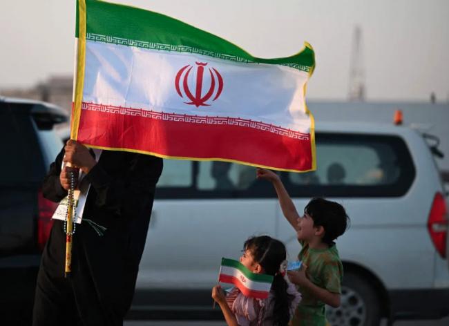 越战邓小平精算后才派兵18天 对伊朗当然不出手