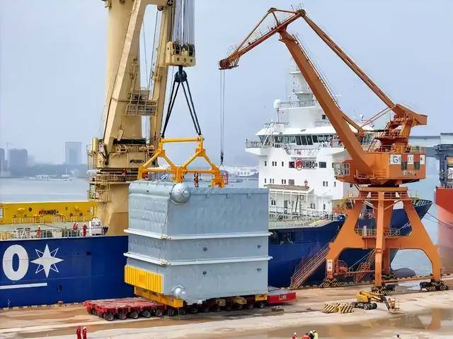 �ڹ����ں����46�ھ���ϡ��αװ������˽����