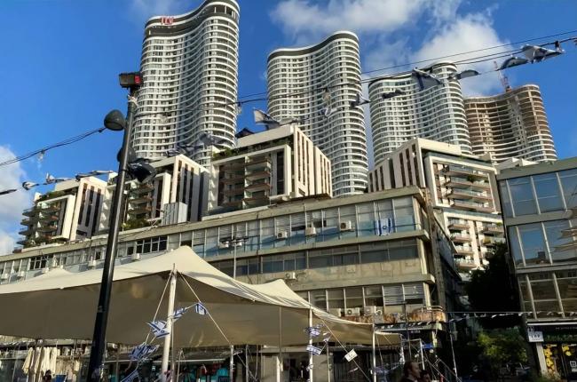 �뿪��������ȥ����ɫ�У����׿�����̫�˱���