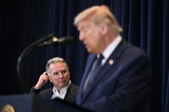 他成功建立与伊朗沟通渠道...川普急转弯内幕