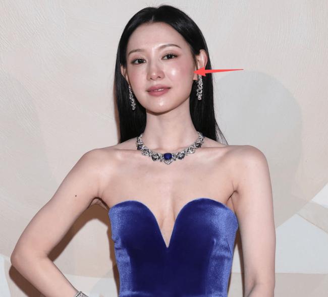 ������Ů��ͬ�򣬺�ɪޱ���ϣ������Ӯ��