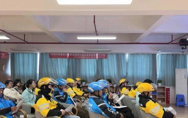 张雪峰的午餐,重油重盐 张雪峰的午餐,重油重盐