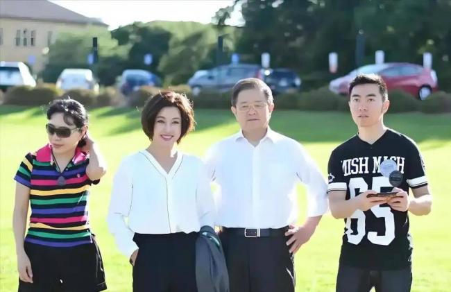 刘晓庆外甥否认吃绝户 怒斥刘晓庆造谣 刘晓庆外甥否认吃绝户 怒斥刘晓庆造谣