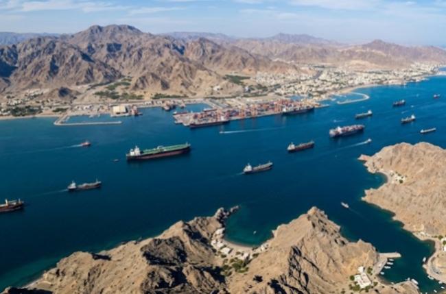 伊朗威胁封锁另一至关重要海峡