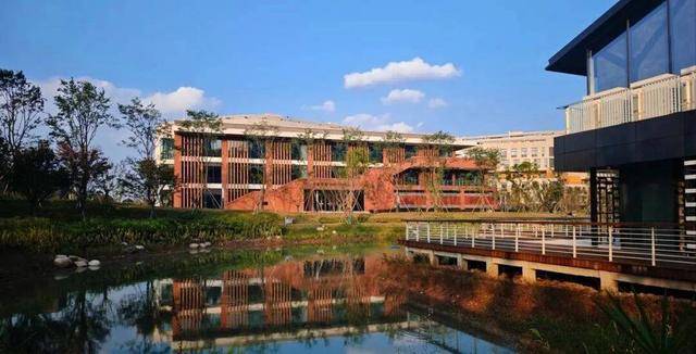 中国面积最大的3所大学 第一名相当于86个清华