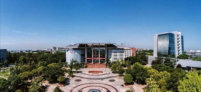 中国面积最大的3所大学 第一名相当于86个清华