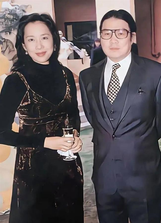 他俩才是最牛岳父母,3个女儿全嫁百亿富豪 他俩才是最牛岳父母,3个女儿全嫁百亿富豪