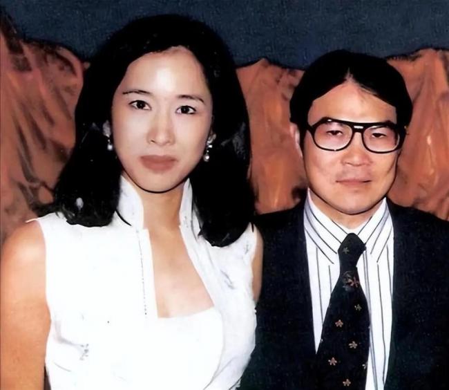 他俩才是最牛岳父母,3个女儿全嫁百亿富豪 他俩才是最牛岳父母,3个女儿全嫁百亿富豪