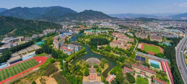 习近平曾是校长 这个“学院”升为“大学 ” 习近平曾是校长 这个“学院”升为“大学 ”