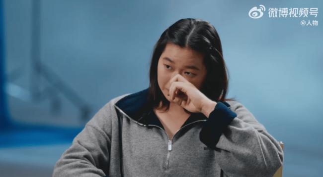 全红婵哭了:饿到不行,体重还是减不下来 全红婵哭了:饿到不行,体重还是减不下来