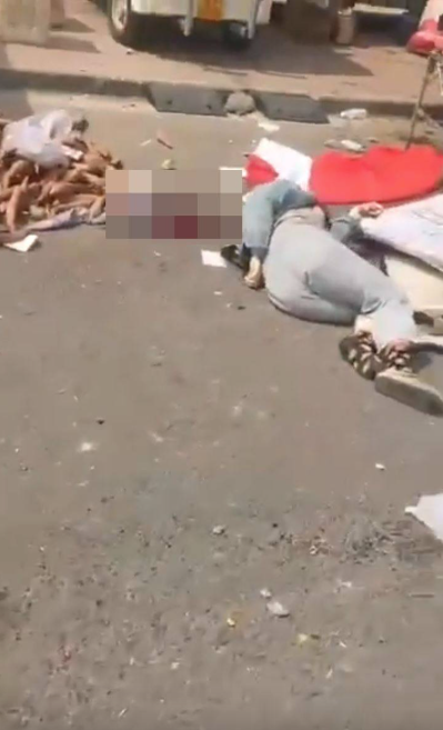 网传铲泥车冲北京集市致多人死 司机被拖出暴打 网传铲泥车冲北京集市致多人死 司机被拖出暴打