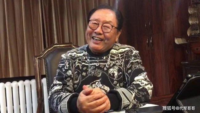 80岁马德华 娶美女侯玉敏 儿子成为他的骄傲