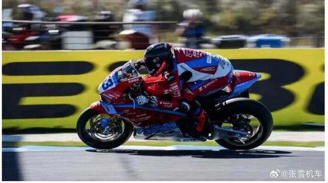 ����ѩ���������������� ½ý�ɷ�����������