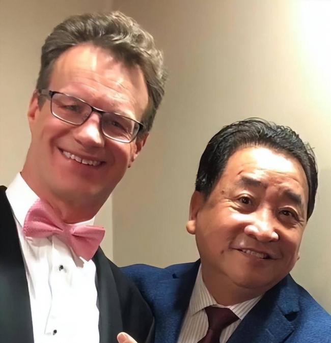 回加生活的“洋笑星”大山,61岁近照认不出 回加生活的“洋笑星”大山,61岁近照认不出