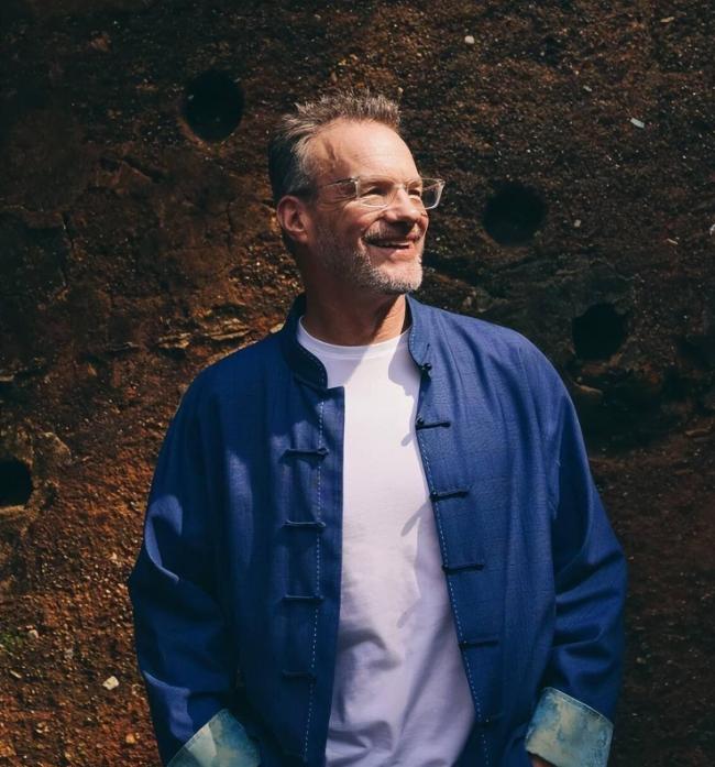 回加生活的“洋笑星”大山,61岁近照认不出 回加生活的“洋笑星”大山,61岁近照认不出