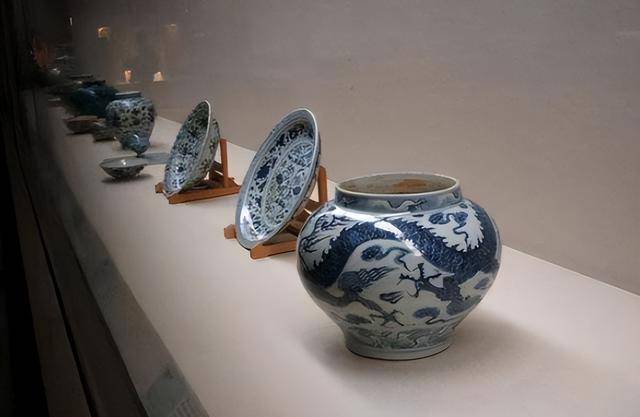 获利8700万!专家“骗宝”事件震惊中国 获利8700万!专家“骗宝”事件震惊中国