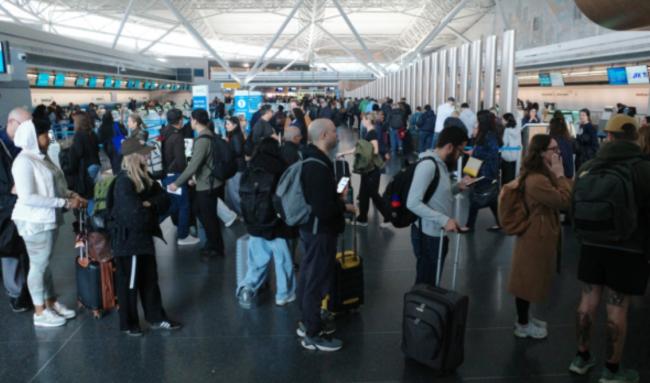 �����ų���  �ͼ۱ƽ�4��Ԫ  ���ٳ��в���