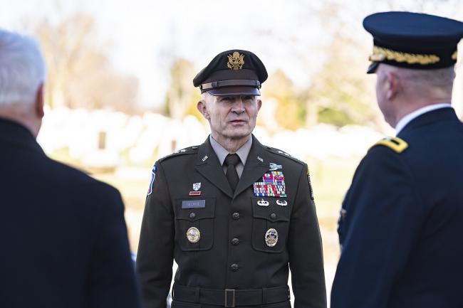 ͻ������½����ı������ְ������սҪ������ʣ�