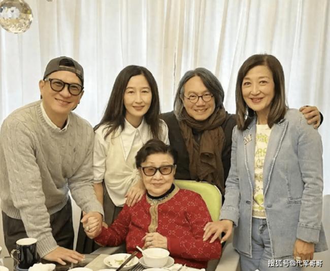 �żһԽ����ع� ���ӽ�ɽ��21�������