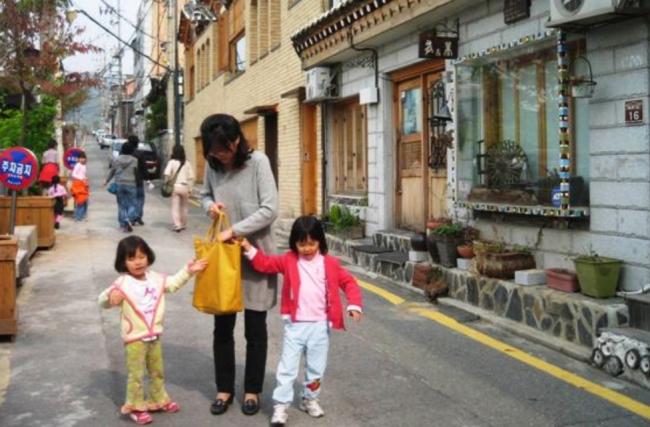 这国人飞到北京吃火锅　不吃海底捞