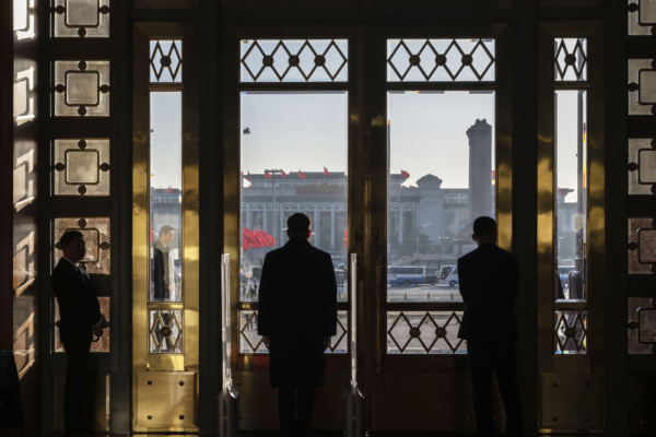 非比寻常危机:中共遭遇三十年来最大政治乱局 非比寻常危机:中共遭遇三十年来最大政治乱局