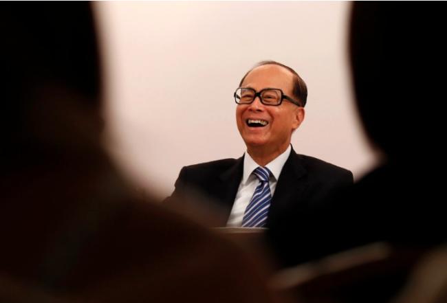 李嘉诚真的教你如何发财：“两个字”可逆天改命