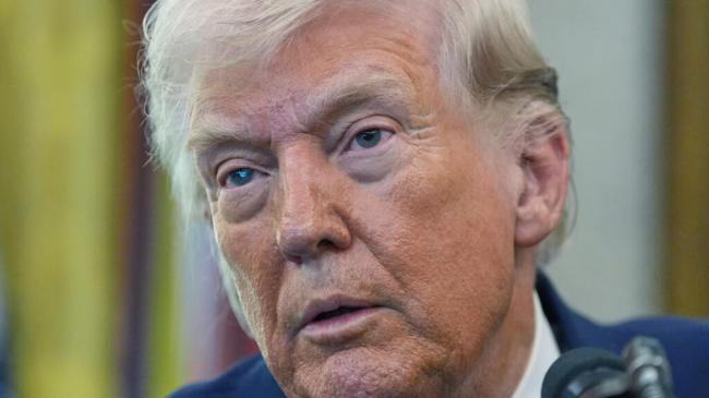 美被救飞官困在山中,竟然还做了一件大事 美被救飞官困在山中,竟然还做了一件大事