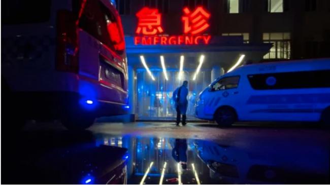 �Ϻ�ҽ����1Сʱ6���Ĺ����� ��һ�����ܼ�