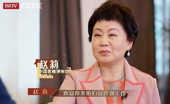 迟重瑞陈丽华全家福曝光,4个儿女都很优秀 迟重瑞陈丽华全家福曝光,4个儿女都很优秀