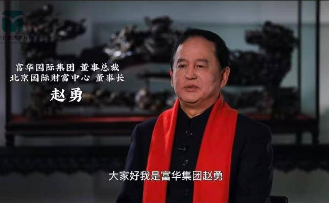 迟重瑞陈丽华全家福曝光,4个儿女都很优秀 迟重瑞陈丽华全家福曝光,4个儿女都很优秀