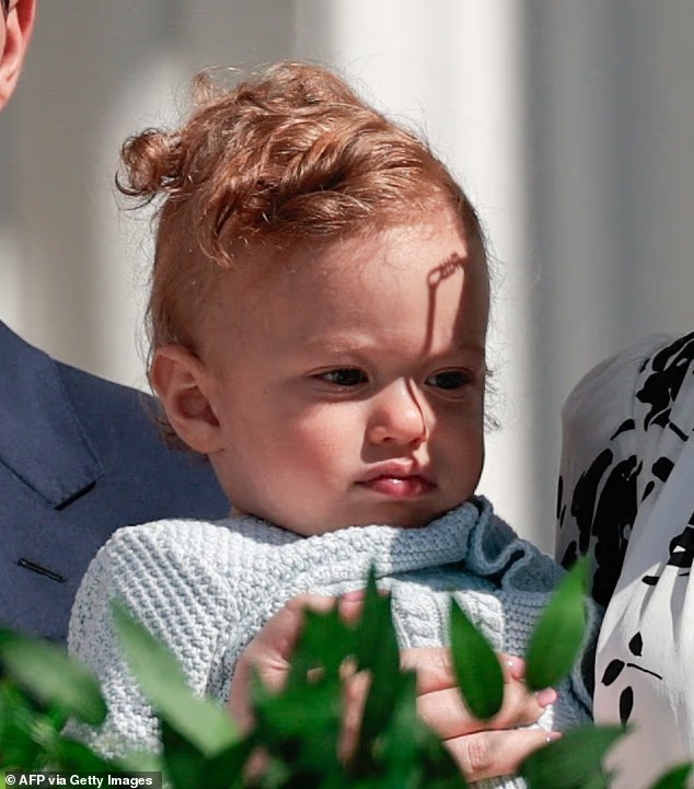 川普1岁外孙首次公开亮相 蒂芙尼越发高调