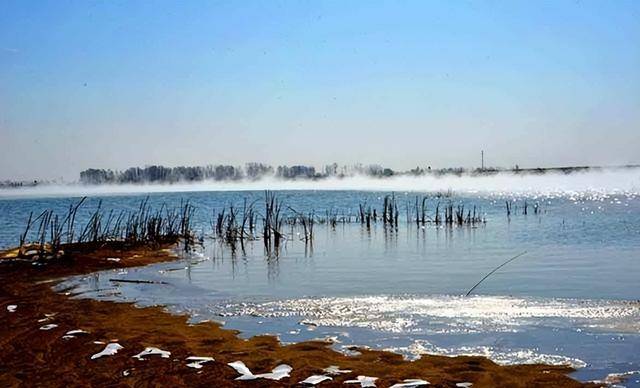 中国荒漠中挖出亚洲最大水库 成瀚海明珠 中国荒漠中挖出亚洲最大水库 成瀚海明珠