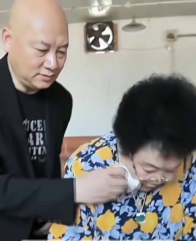 90������������ͺ��Ѻ�Ӱ�����ϴ������鱦