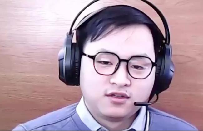 视频:面试官要他喊“金正恩是丑肥猪” 结果… 视频:面试官要他喊“金正恩是丑肥猪” 结果…