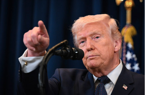 �����ڸ��˳�����һ������˭��