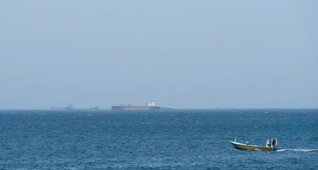 再次封锁霍尔木兹海峡 伊朗被激怒 白宫回应