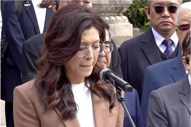 ֣�����Ͼ��������� �����������˶���